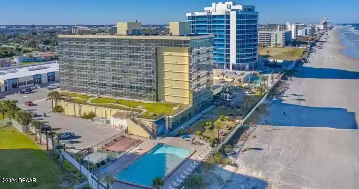 1909 S Atlantic Avenue, 203,204