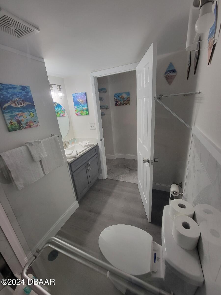 1909 S Atlantic Avenue, 203,204