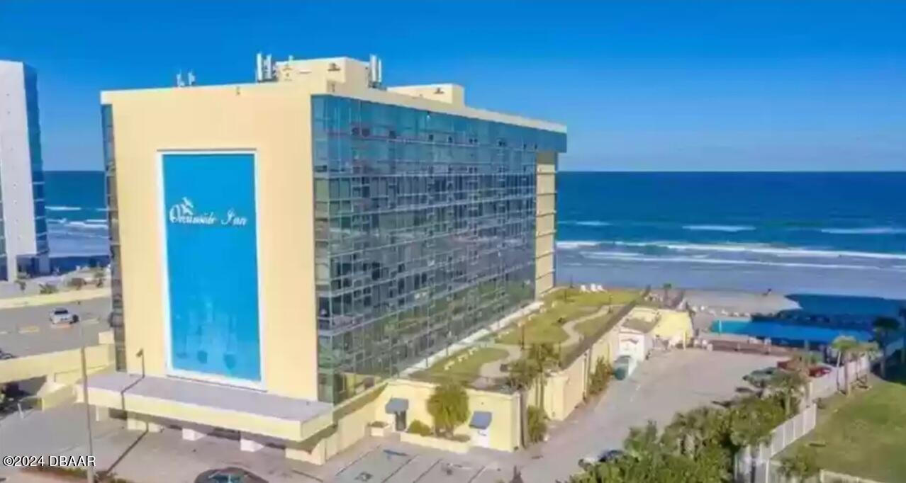 1909 S Atlantic Avenue, 203,204