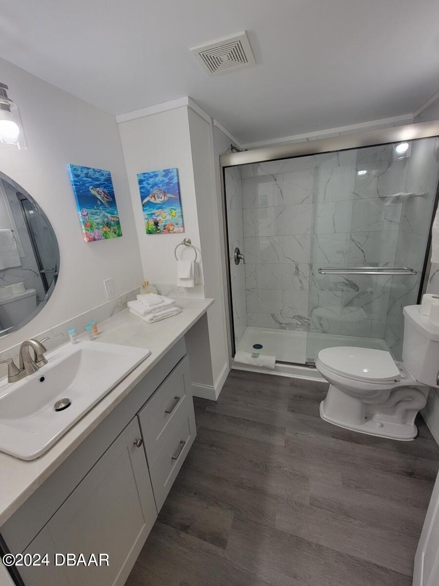 1909 S Atlantic Avenue, 203,204