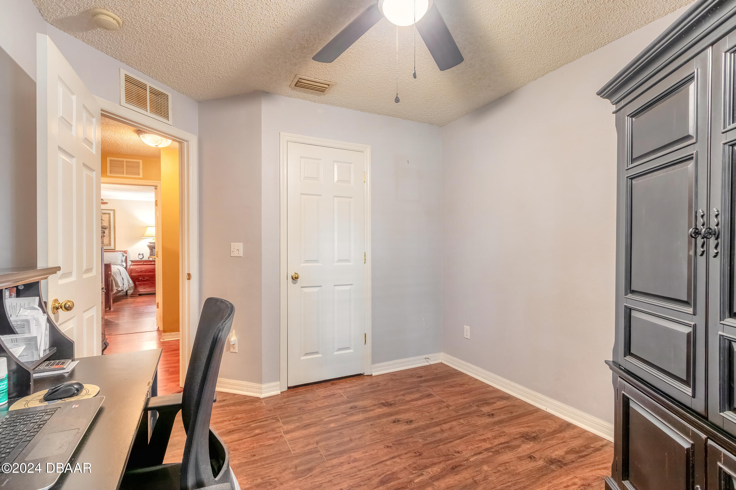 5422 Ward Lake Drive