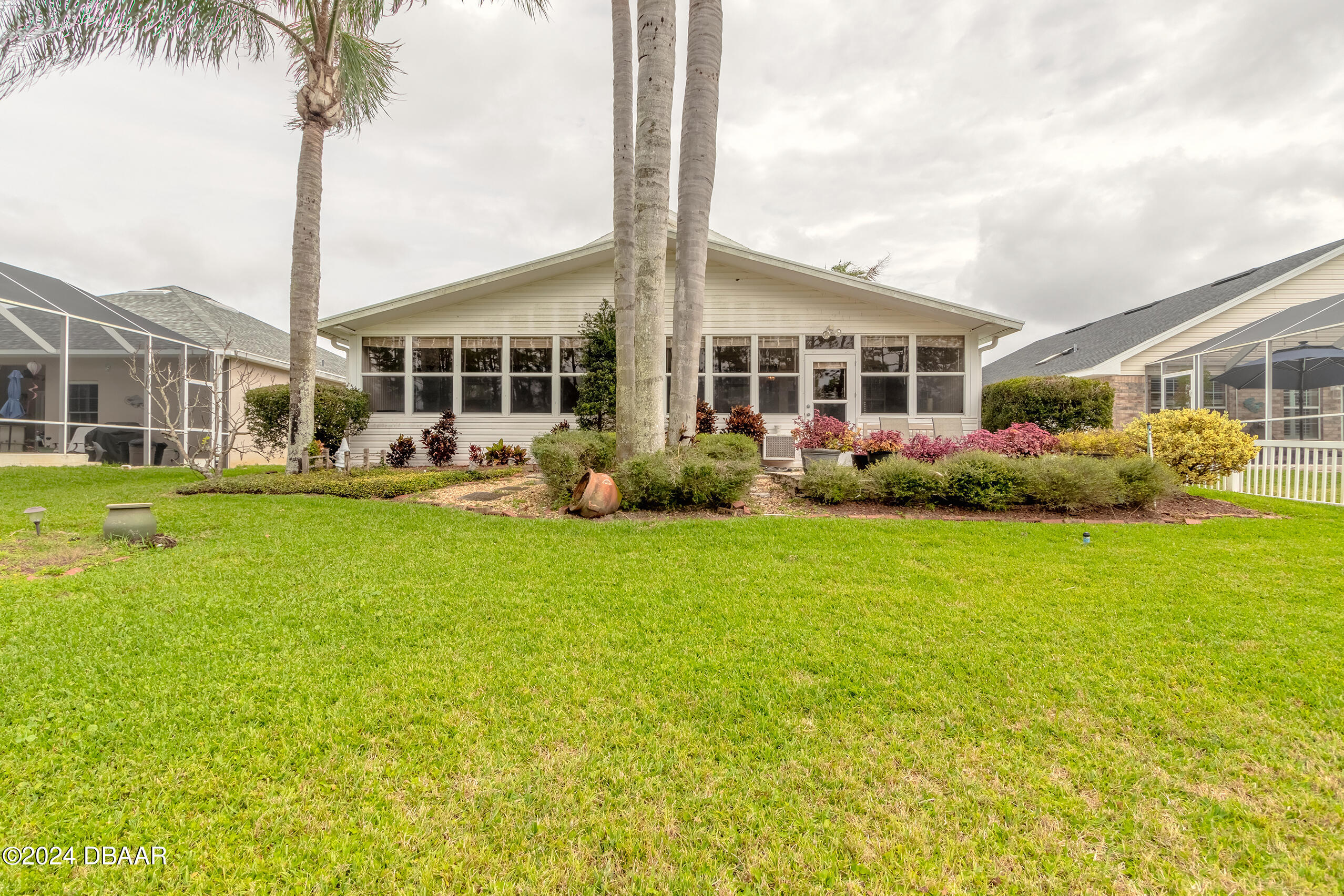 5422 Ward Lake Drive