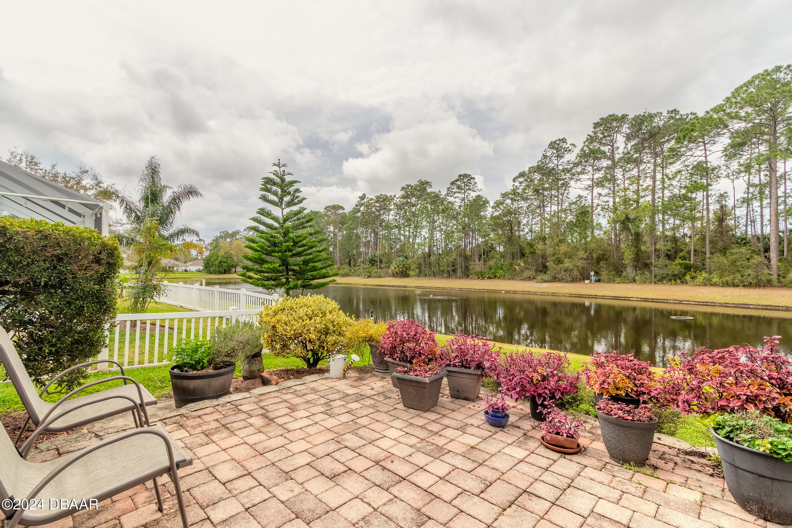 5422 Ward Lake Drive