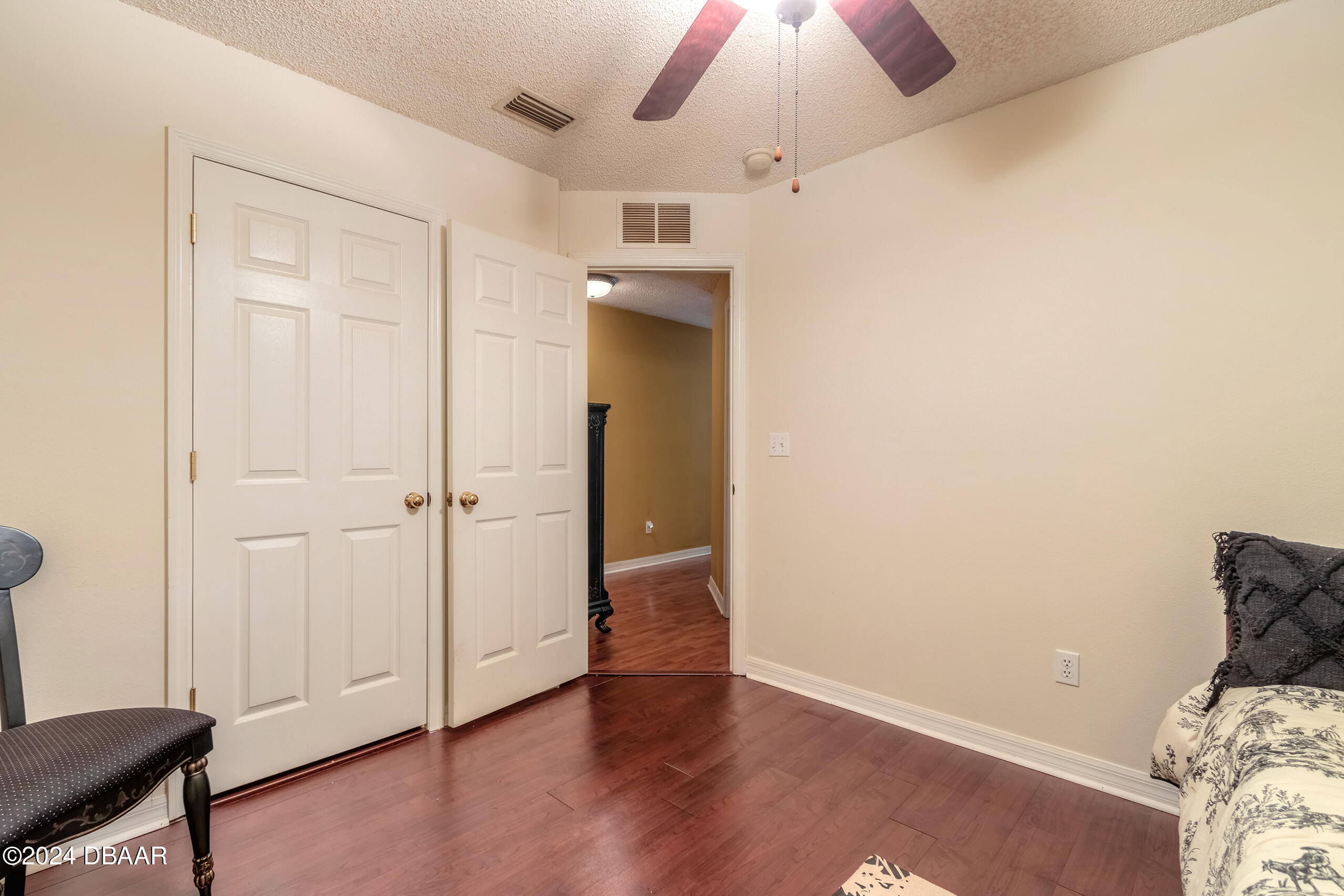 5422 Ward Lake Drive