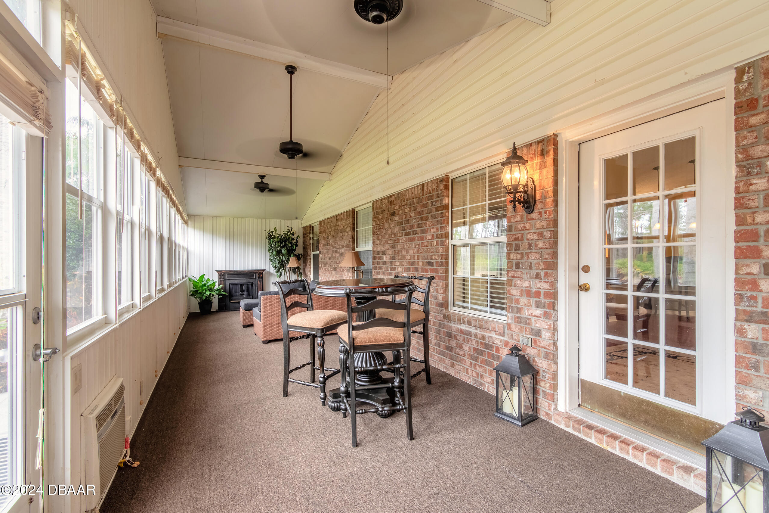 5422 Ward Lake Drive