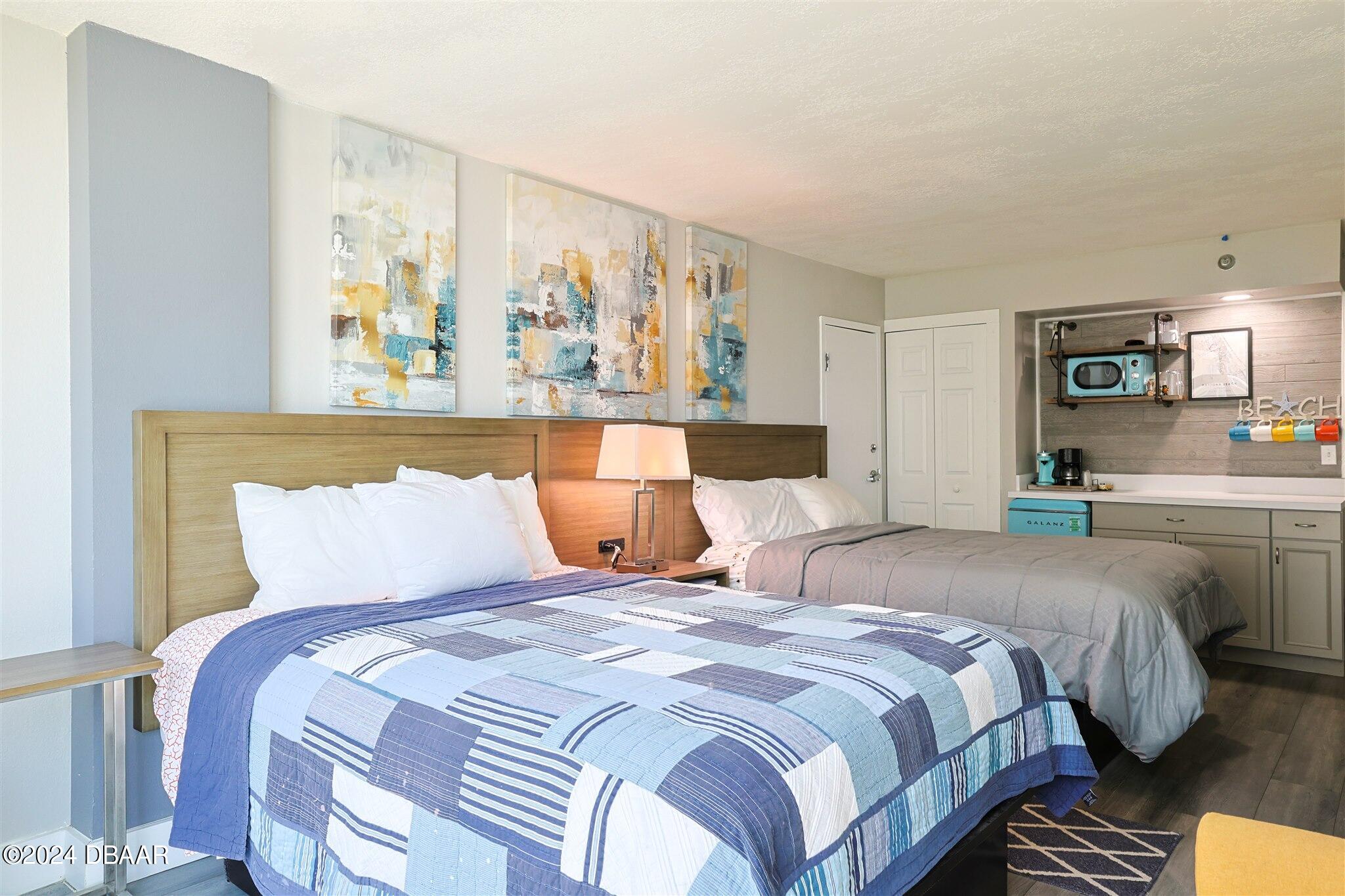 1909 S Atlantic Avenue, 607 & 608