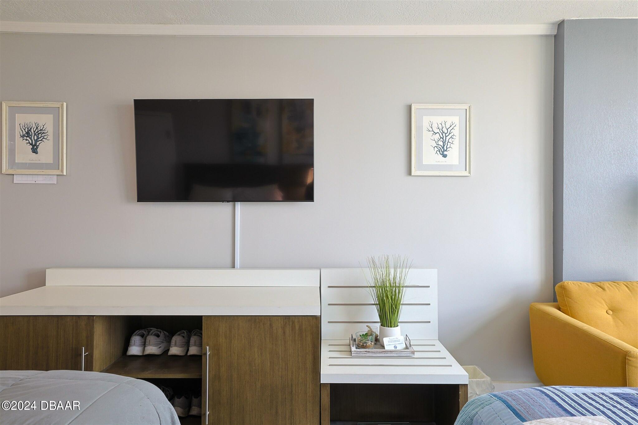 1909 S Atlantic Avenue, 607 & 608