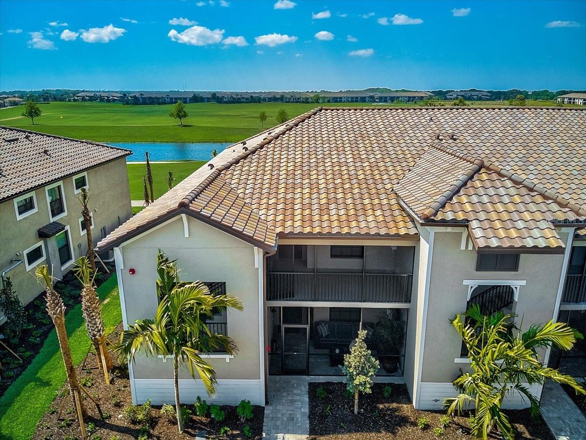 5694 PALMER CIR #101