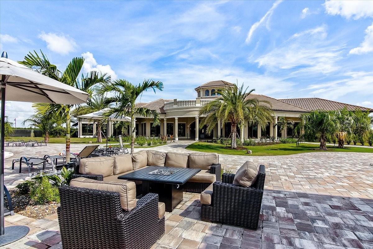 5694 PALMER CIR #101