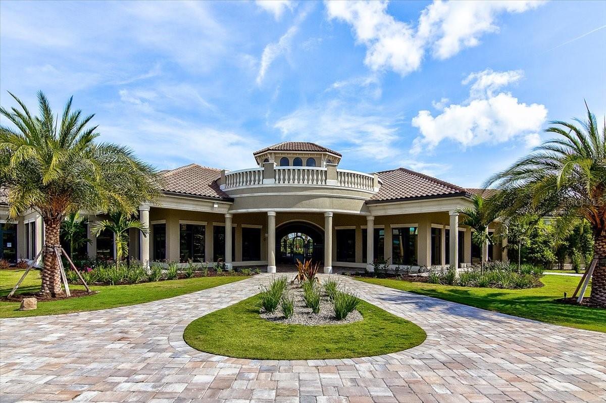 5694 PALMER CIR #101