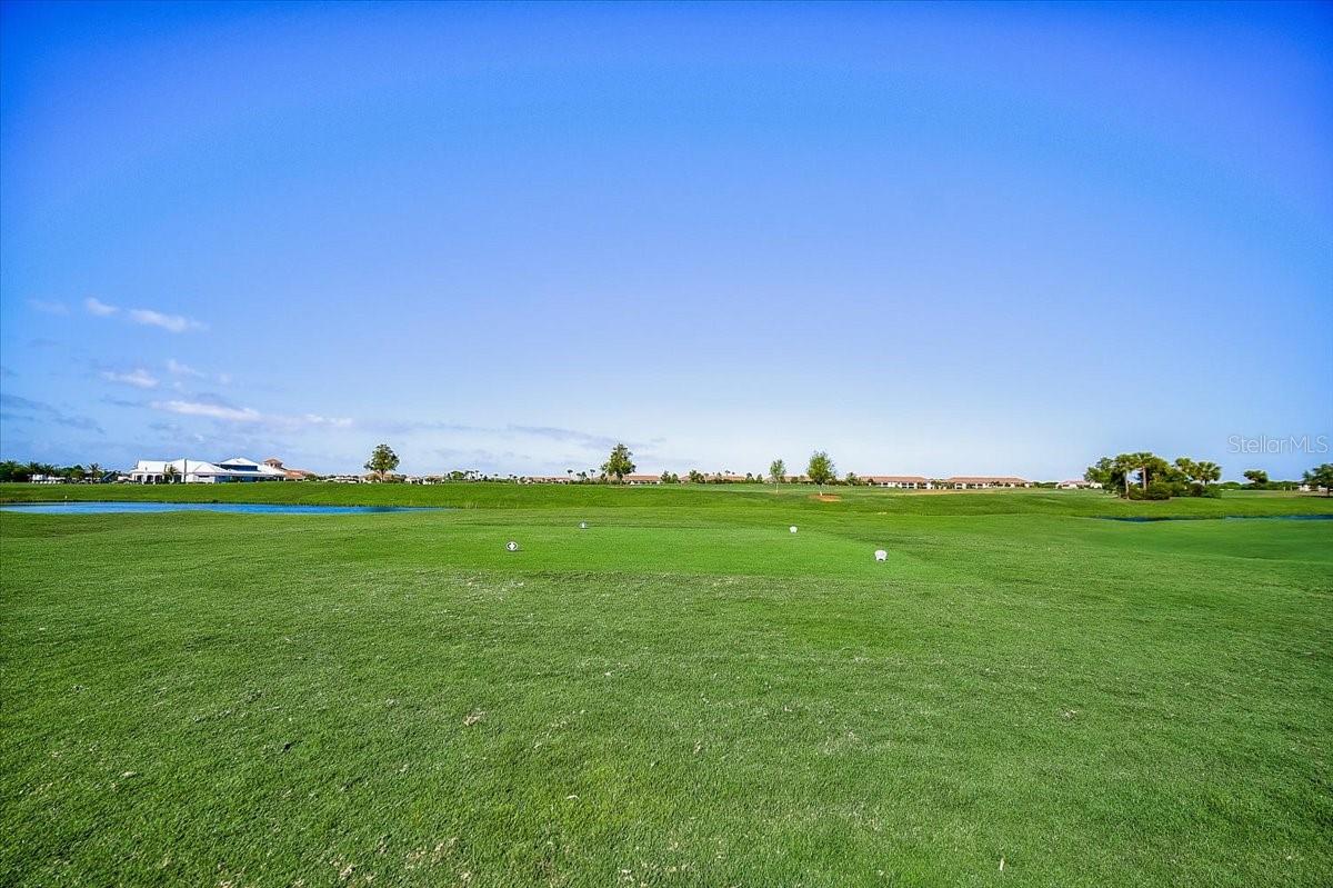 5694 PALMER CIR #101