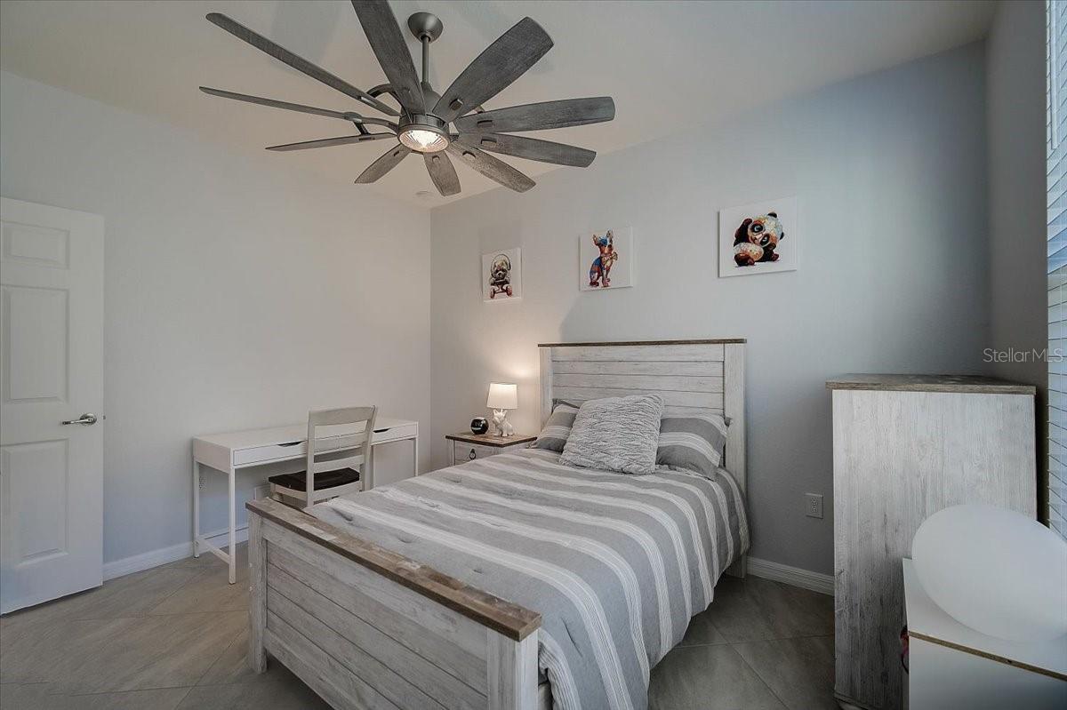 5694 PALMER CIR #101