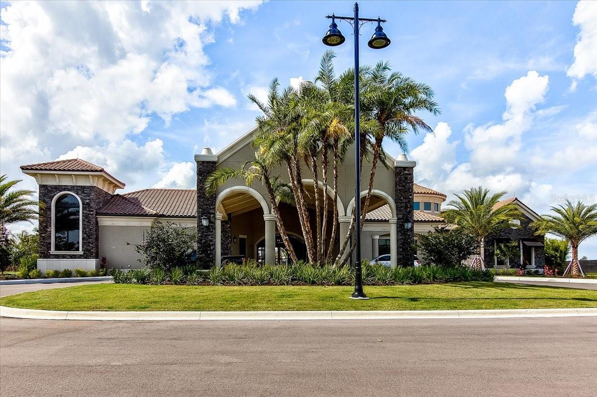 5694 PALMER CIR #101