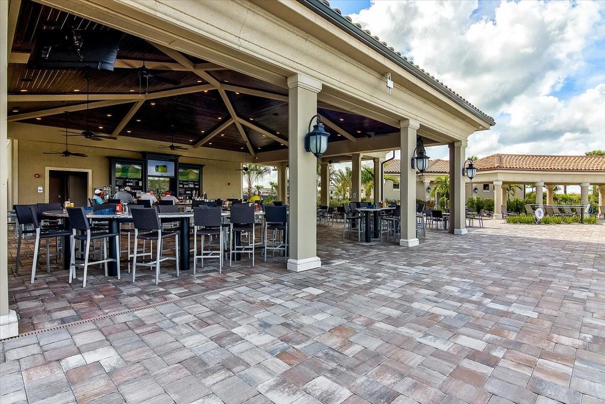 5694 PALMER CIR #101