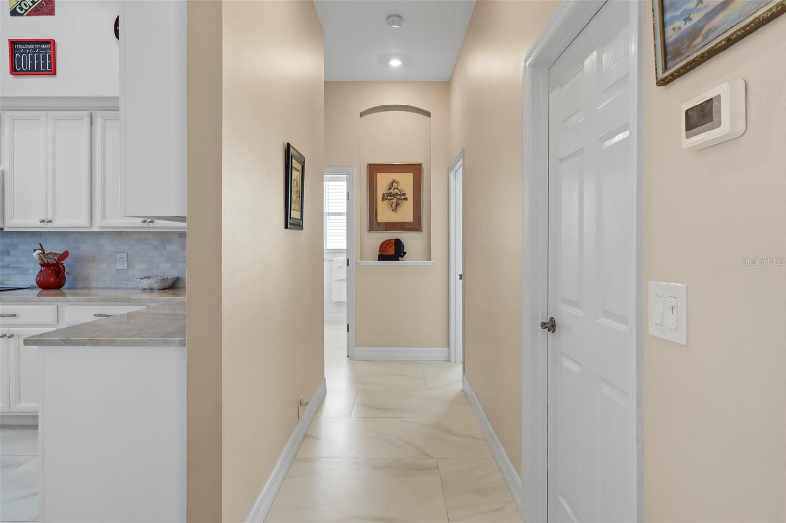 6880 PAN AMERICAN BLVD