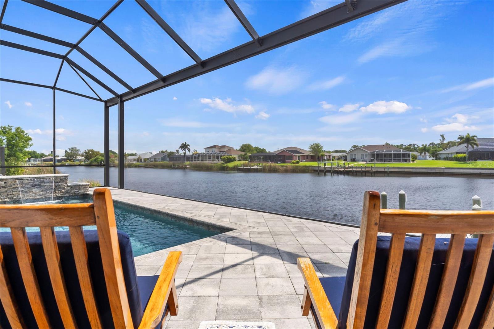 6880 PAN AMERICAN BLVD