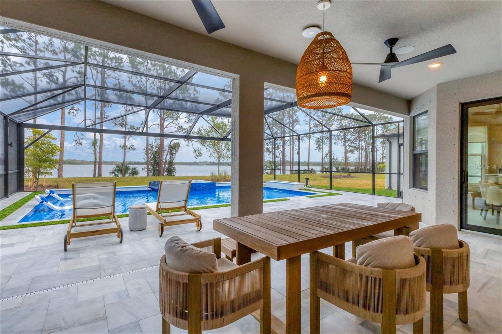 6375 GRANDVIEW HILL CT