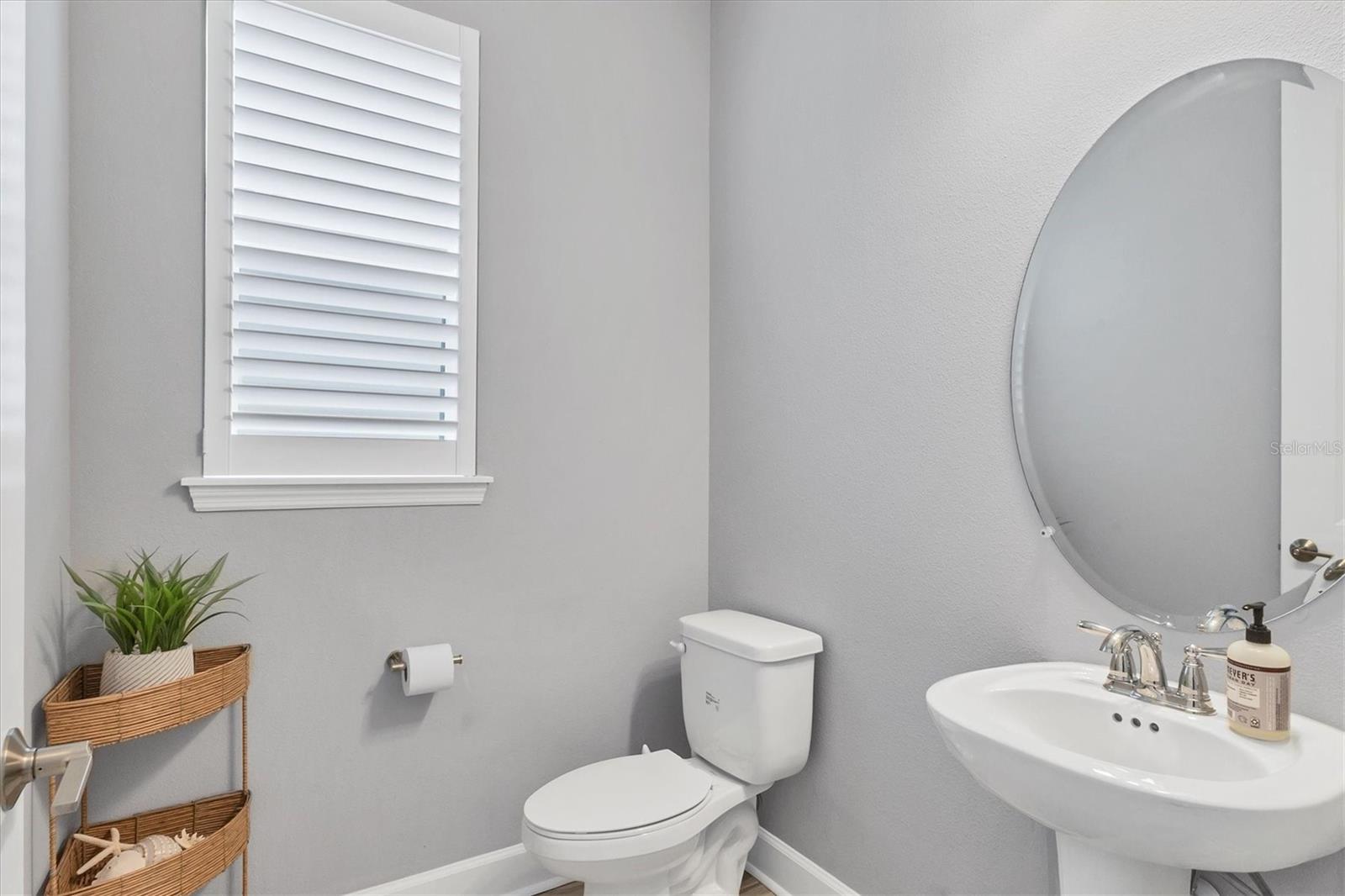 6375 GRANDVIEW HILL CT