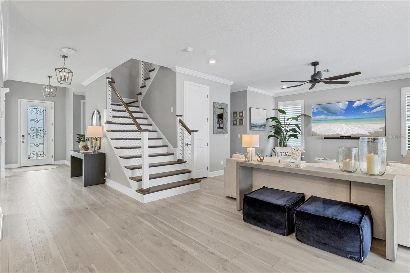 6375 GRANDVIEW HILL CT