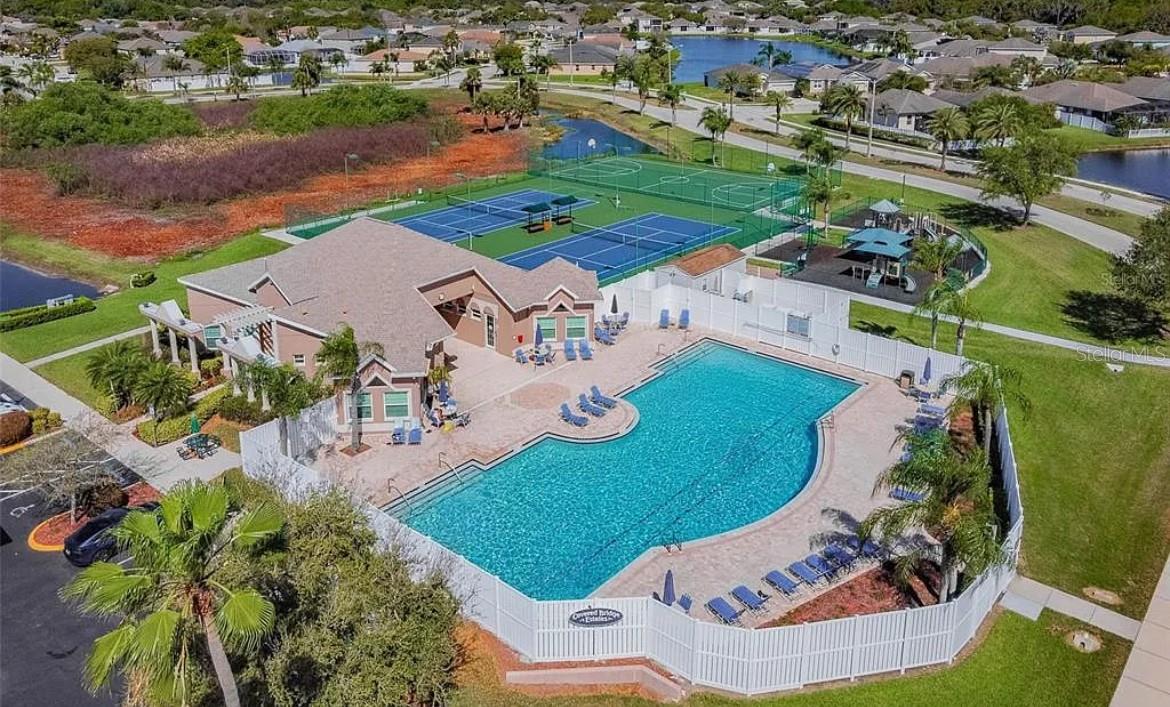 5981 WILLOWS BRIDGE LOOP