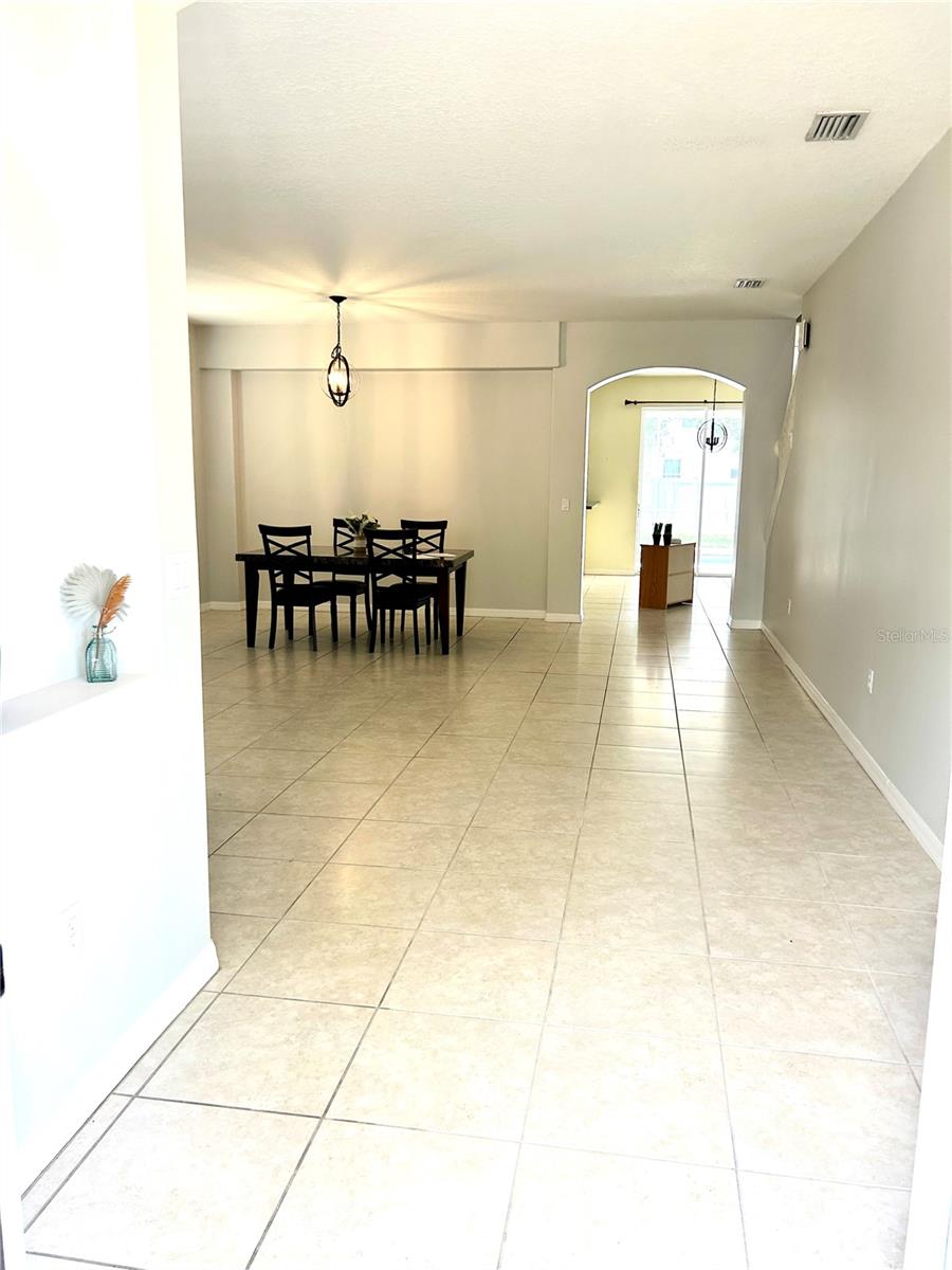 5981 WILLOWS BRIDGE LOOP