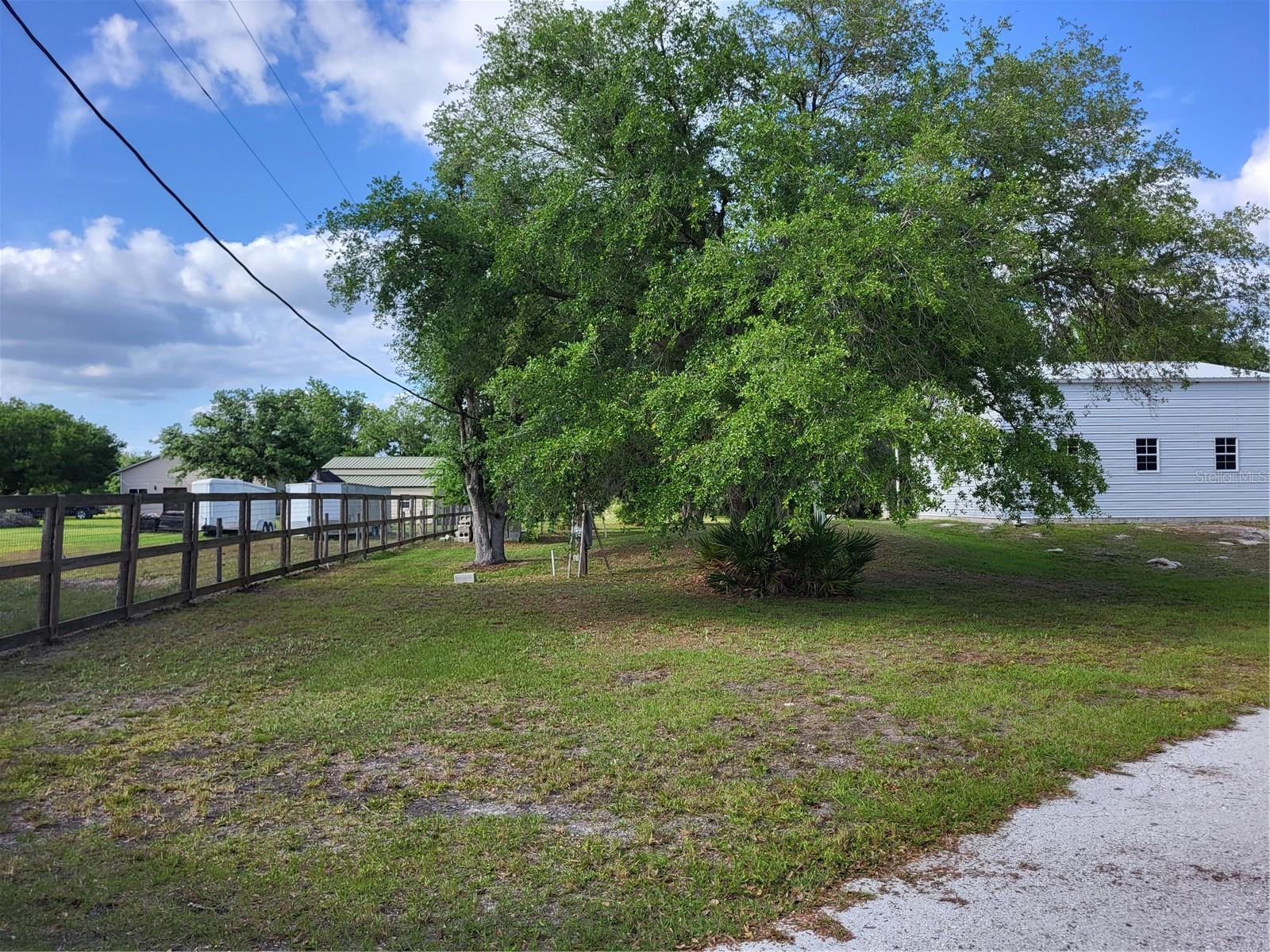 9884 SW SOUTHERN DREAMS RD