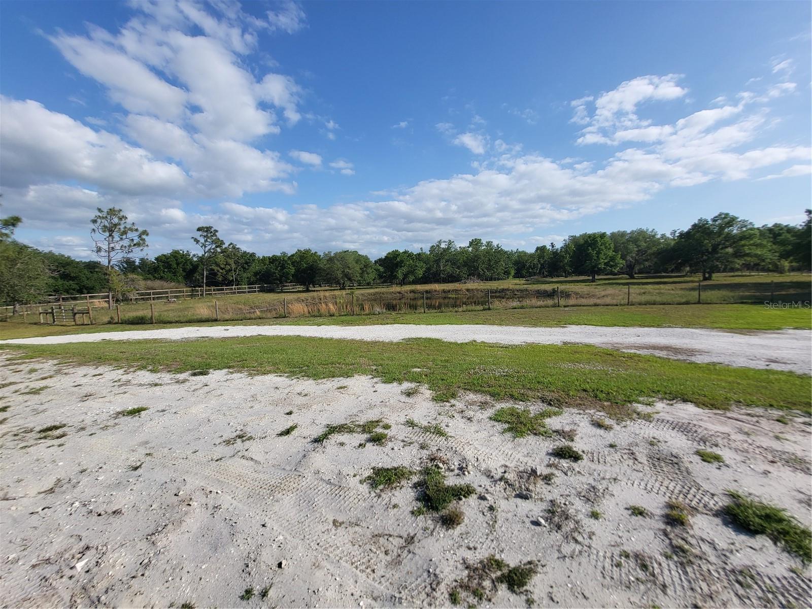 9884 SW SOUTHERN DREAMS RD