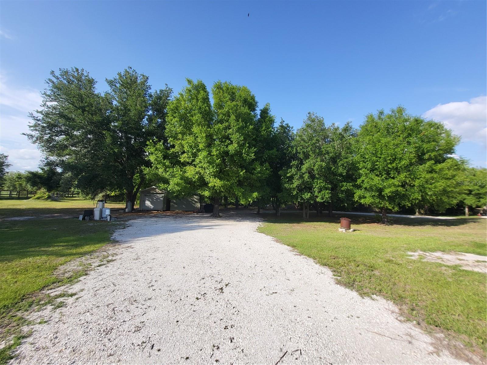 9884 SW SOUTHERN DREAMS RD