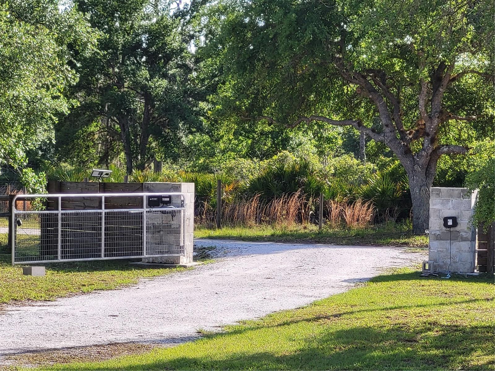 9884 SW SOUTHERN DREAMS RD