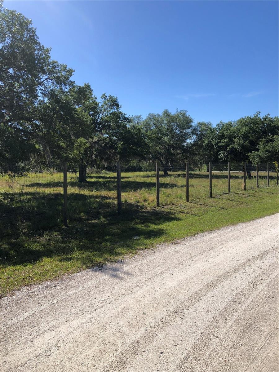 9884 SW SOUTHERN DREAMS RD