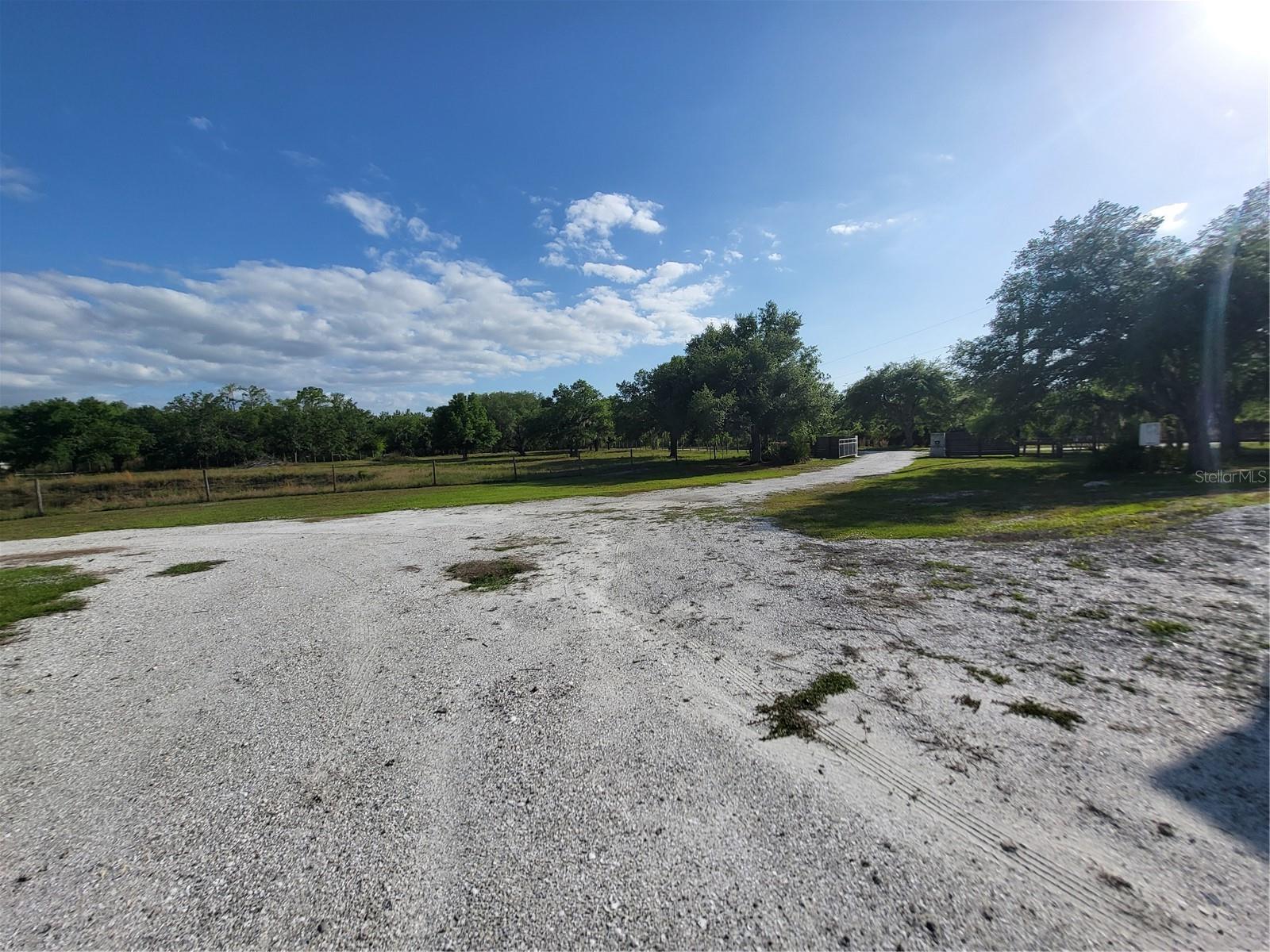 9884 SW SOUTHERN DREAMS RD