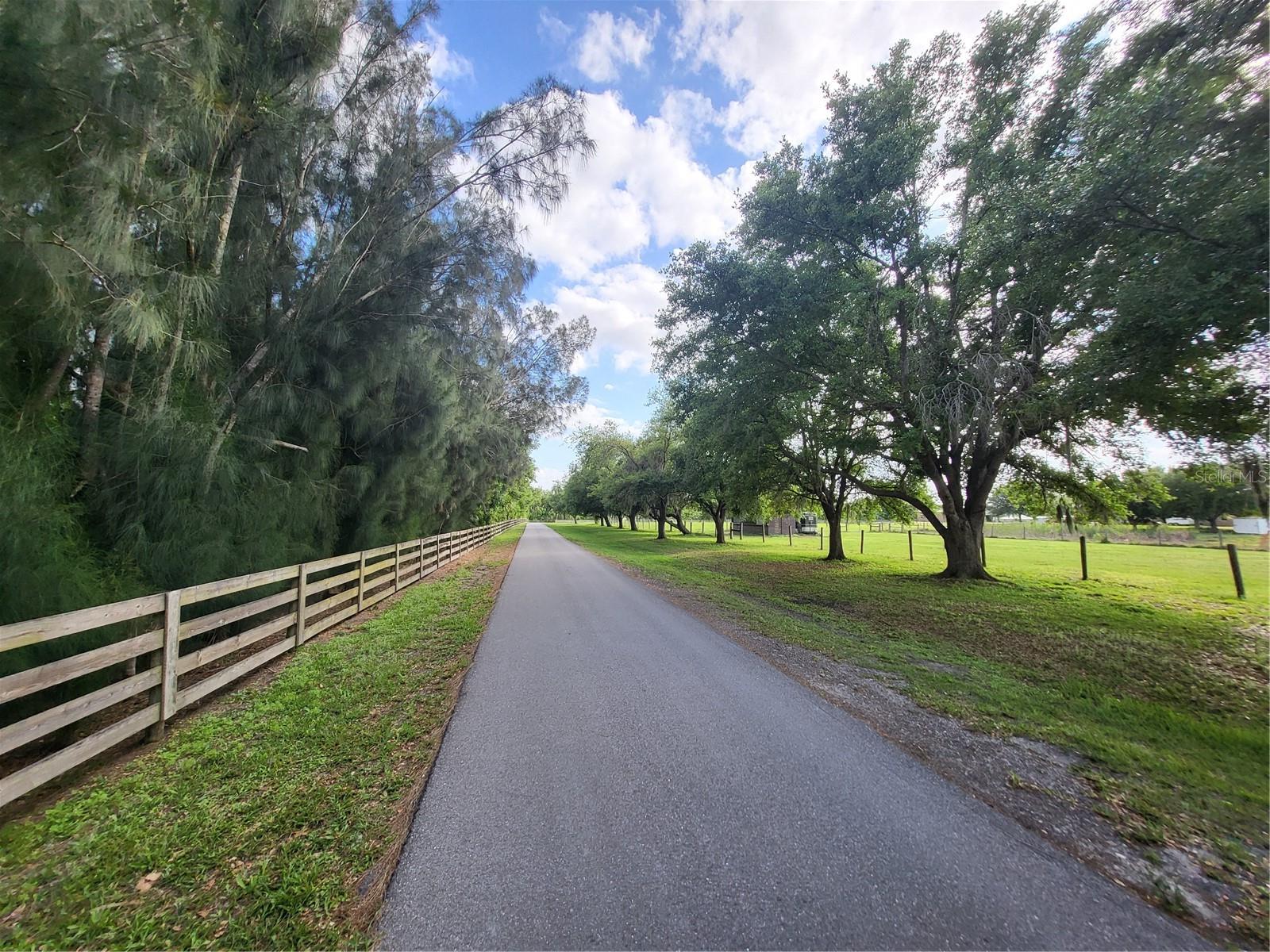 9884 SW SOUTHERN DREAMS RD