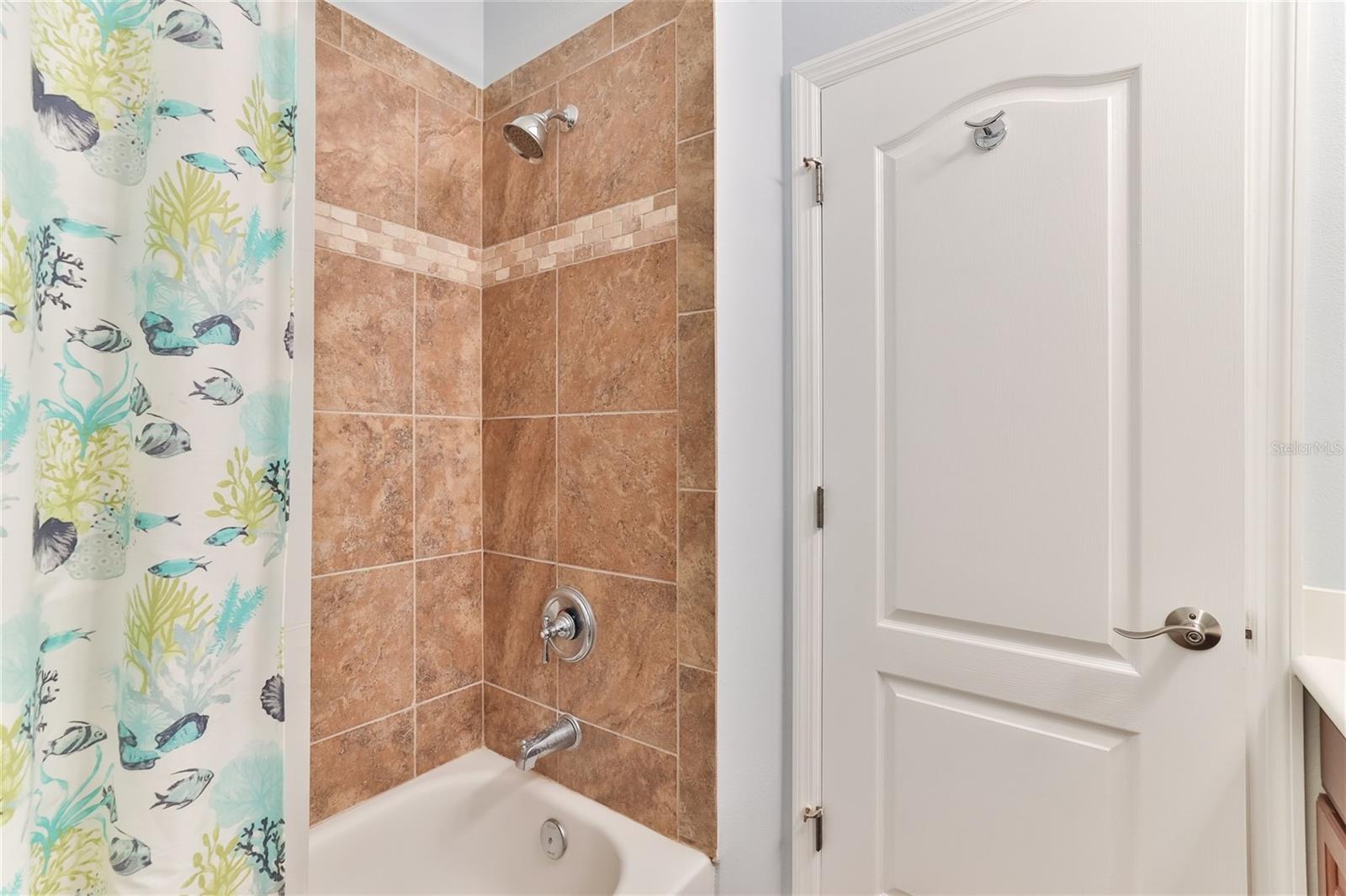 25 RIVERVIEW BND N #115