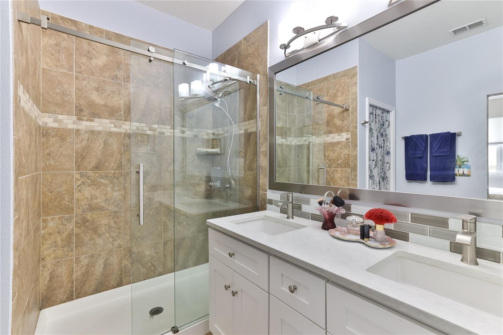 25 RIVERVIEW BND N #115