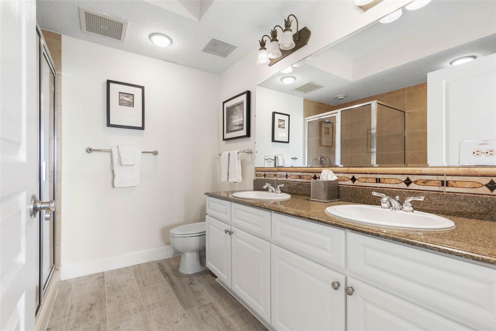 200 OCEAN CREST DR #715