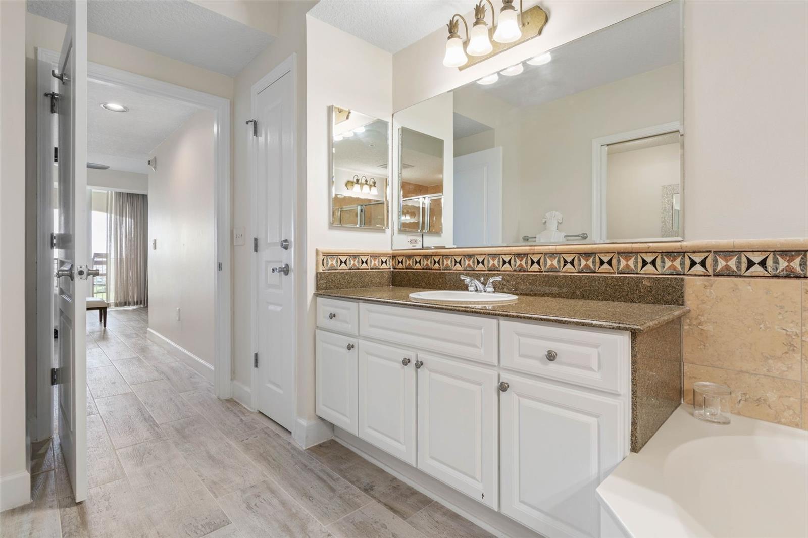 200 OCEAN CREST DR #715