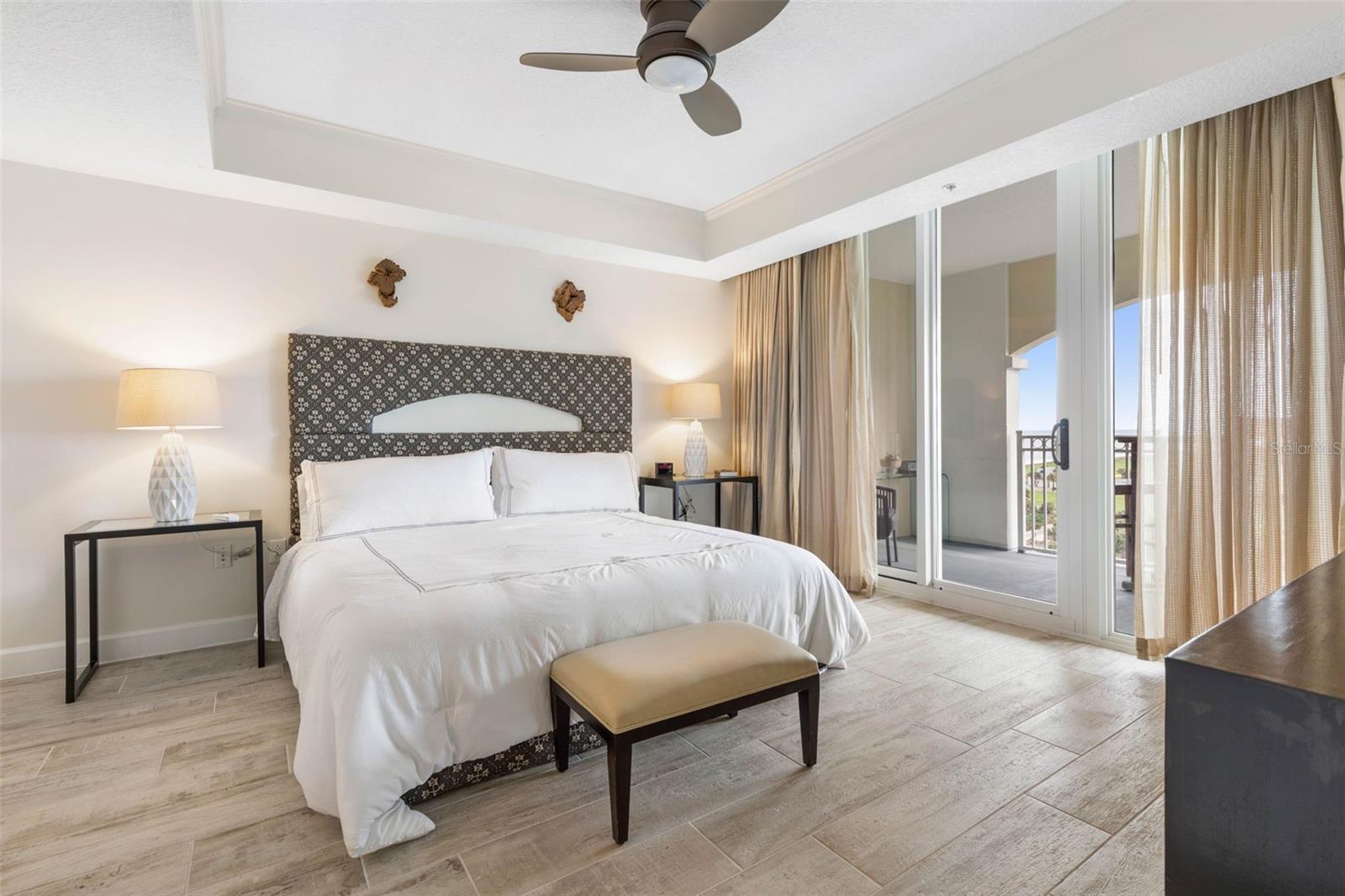 200 OCEAN CREST DR #715