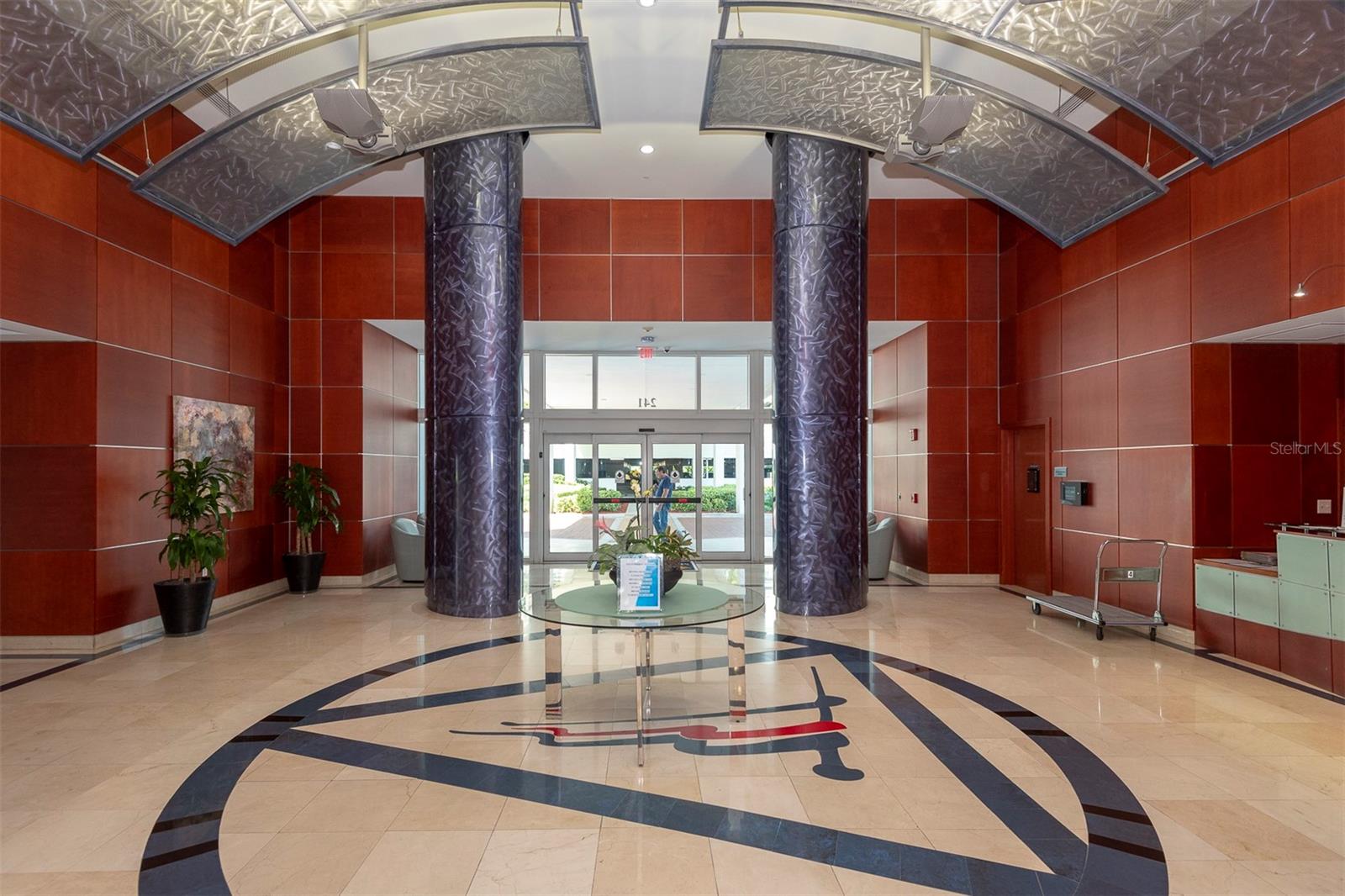 241 RIVERSIDE DR #1209