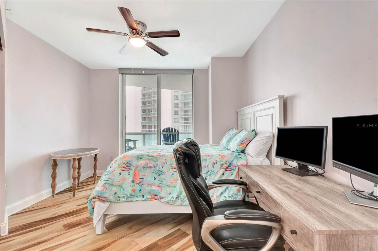 241 RIVERSIDE DR #1209