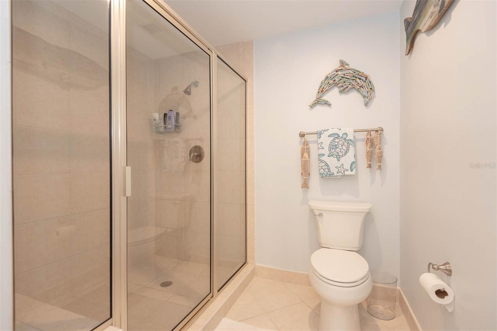 241 RIVERSIDE DR #1209