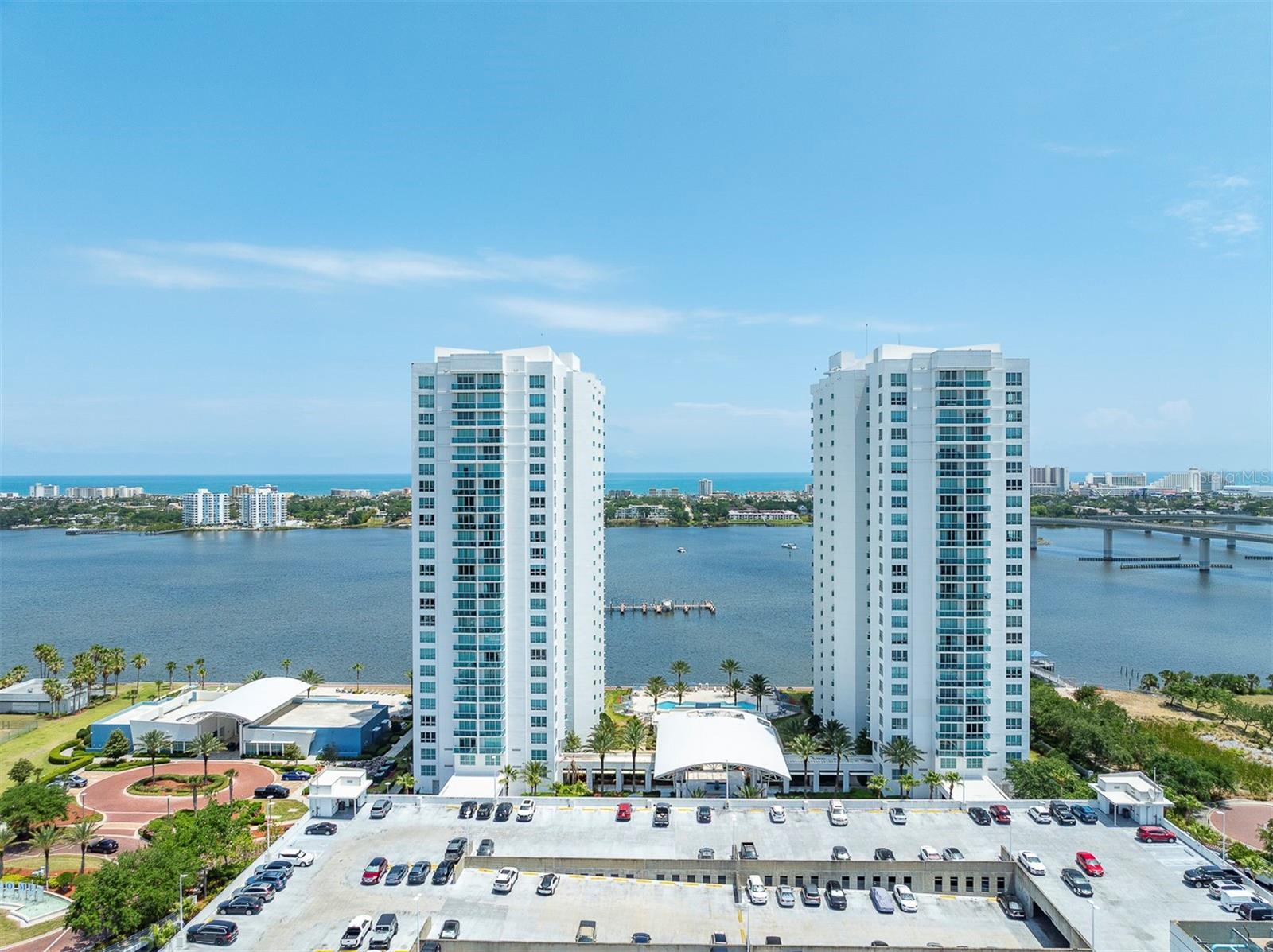 241 RIVERSIDE DR #1209