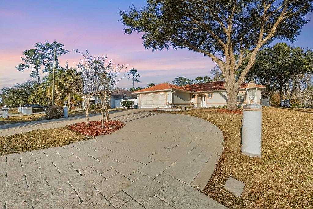 39 PRICE LN