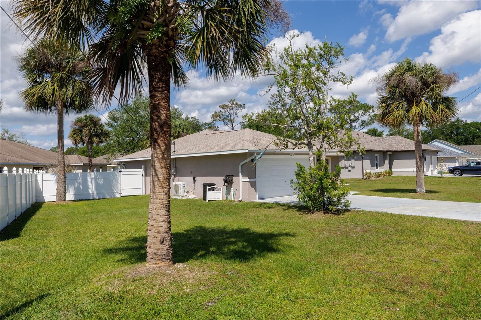 22 PROSPECT LN