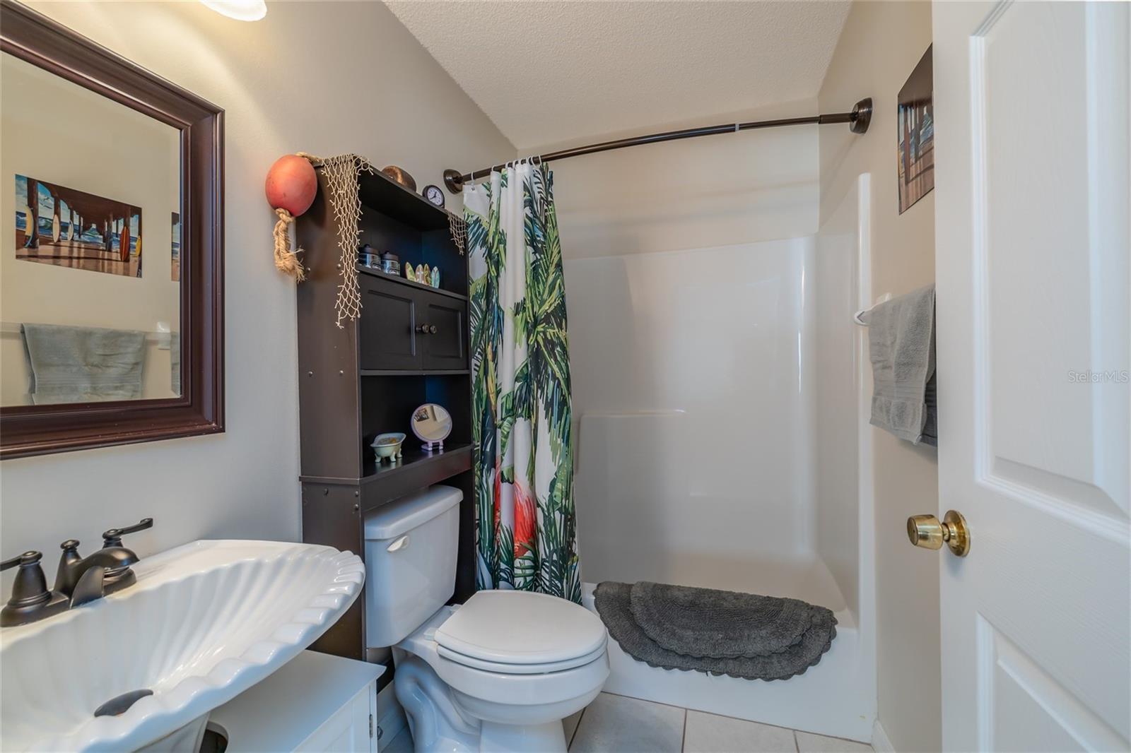 22 PROSPECT LN