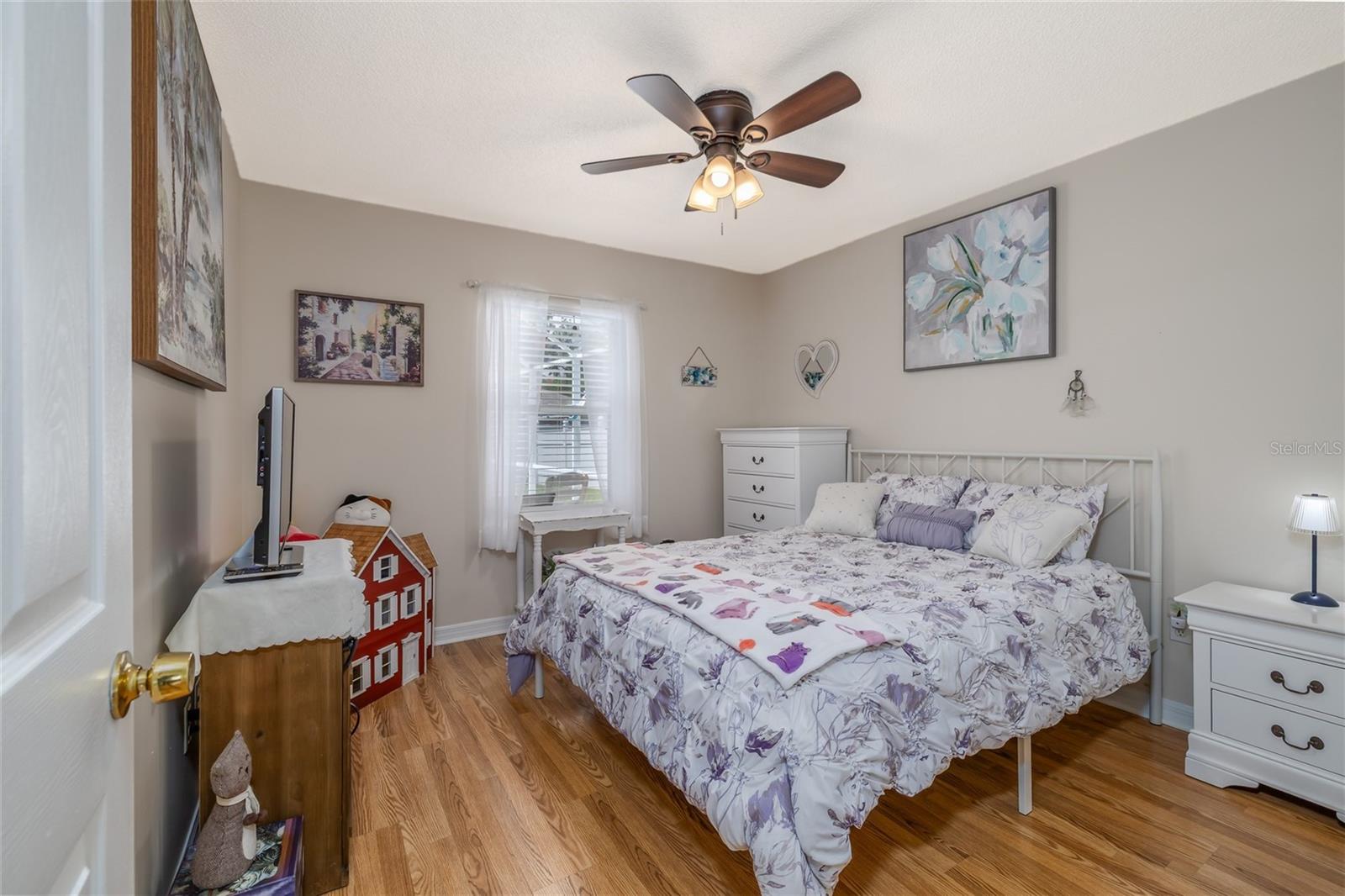 22 PROSPECT LN