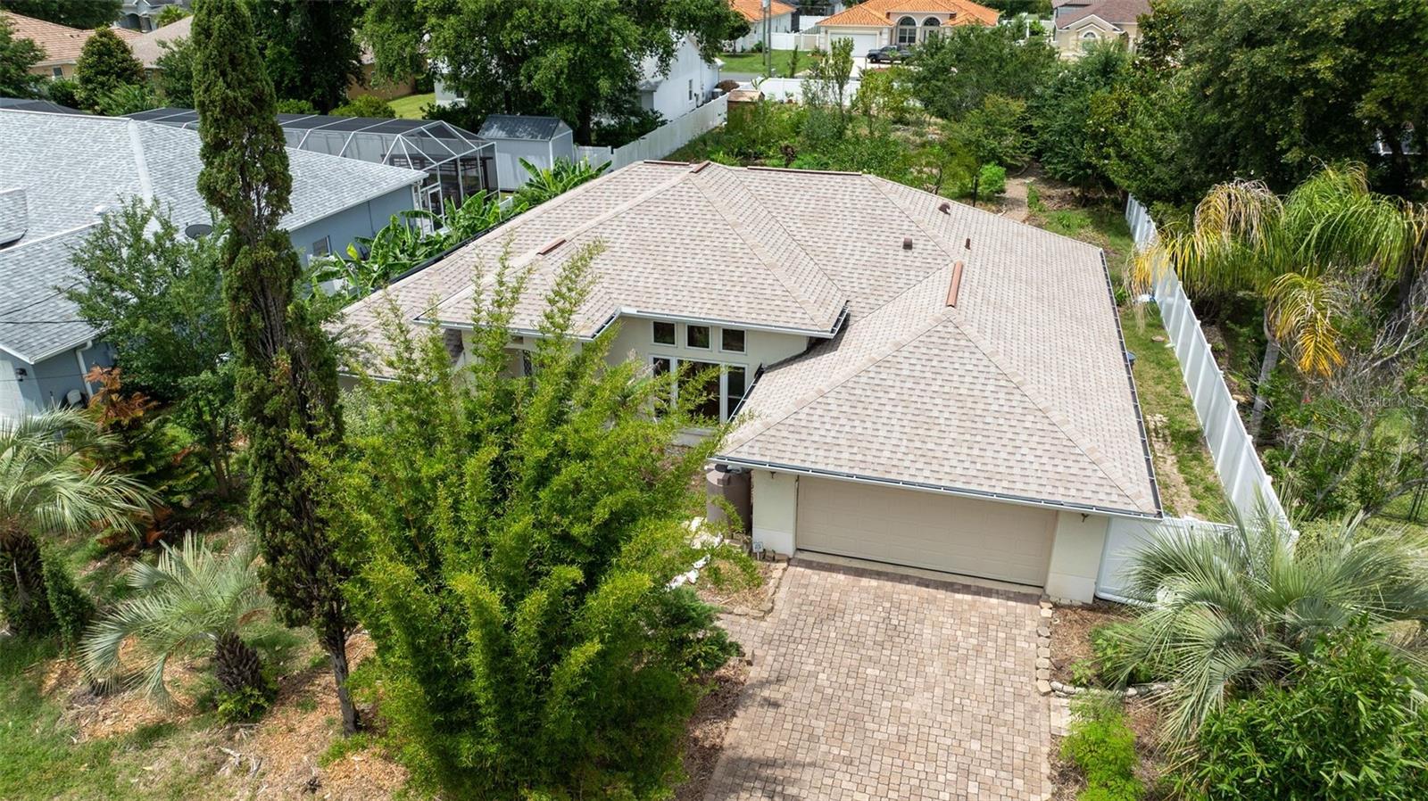 6 FAIRHILL LN