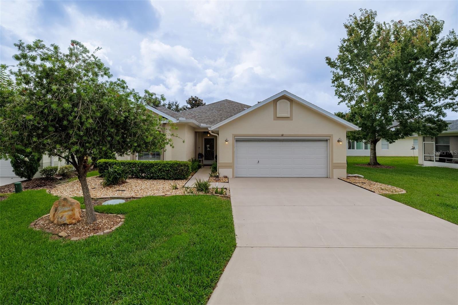 61 RAINTREE CIR