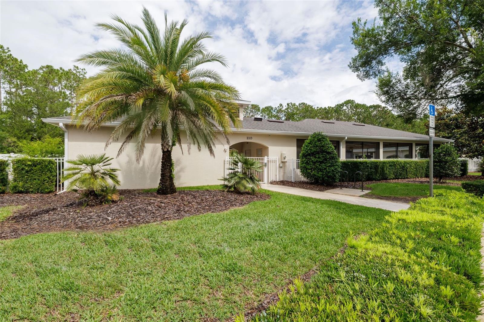 61 RAINTREE CIR
