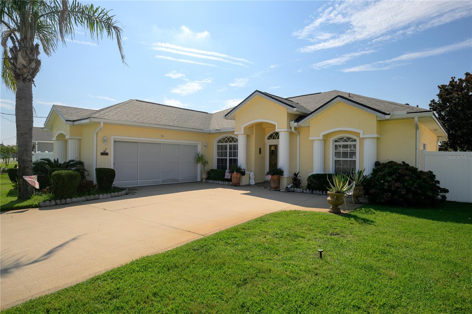 19 FIRETHORN LN