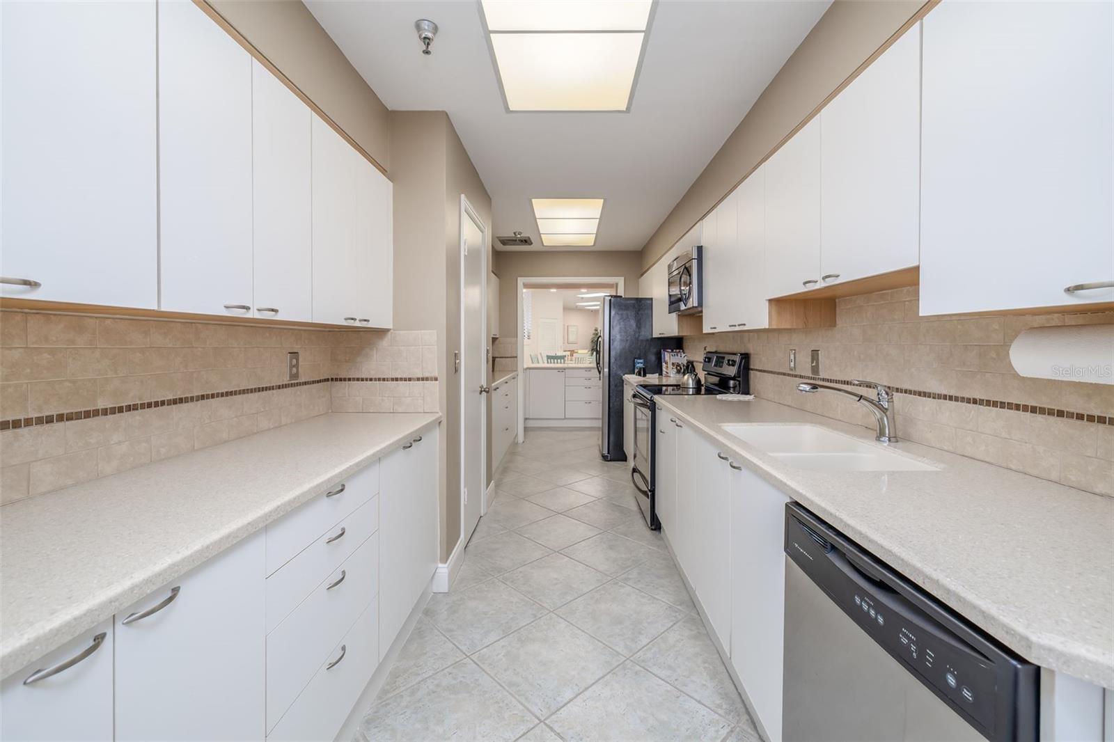 3013 S ATLANTIC AVE #2020